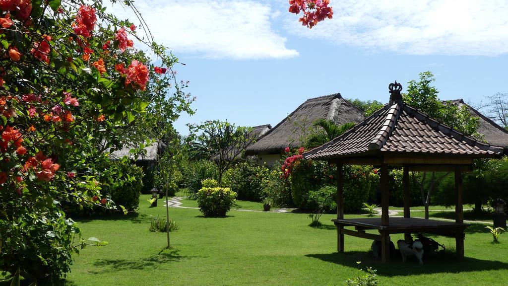 Sunia Loka Bungalows & Dive Center Pemuteran Exterior foto