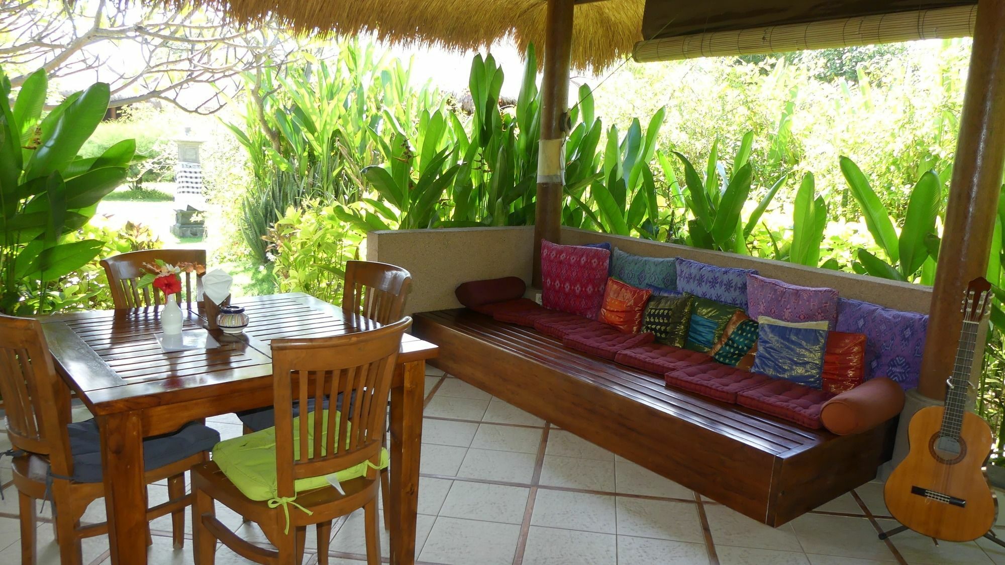 Sunia Loka Bungalows & Dive Center Pemuteran Exterior foto
